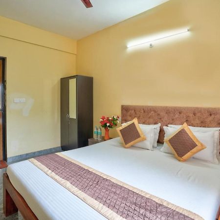 Golden Studio Apartment Goa كالانغيُت المظهر الخارجي الصورة